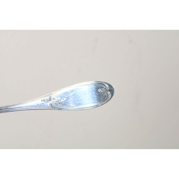 Wm Rogers Son Olive Cake Pie Server Dessert Knife Bright Cut Vintage 93377 - Picture 2 of 7